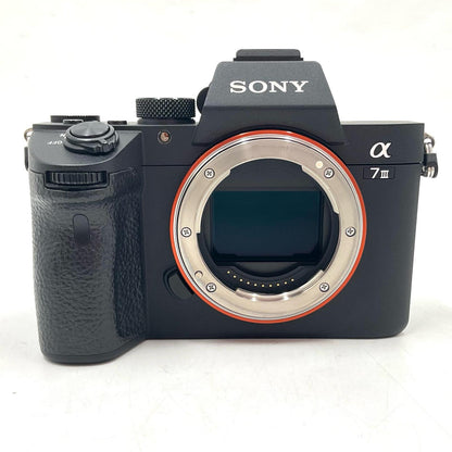 【全額返金保証】【最速発送】Sony デジタル一眼 α7 III ILCE-7M3 ボディ ブラック 美品 動作確認済