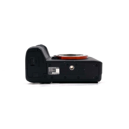 【全額返金保証】【最速発送】Sony デジタル一眼 α7 III ILCE-7M3 ボディ ブラック 美品 動作確認済