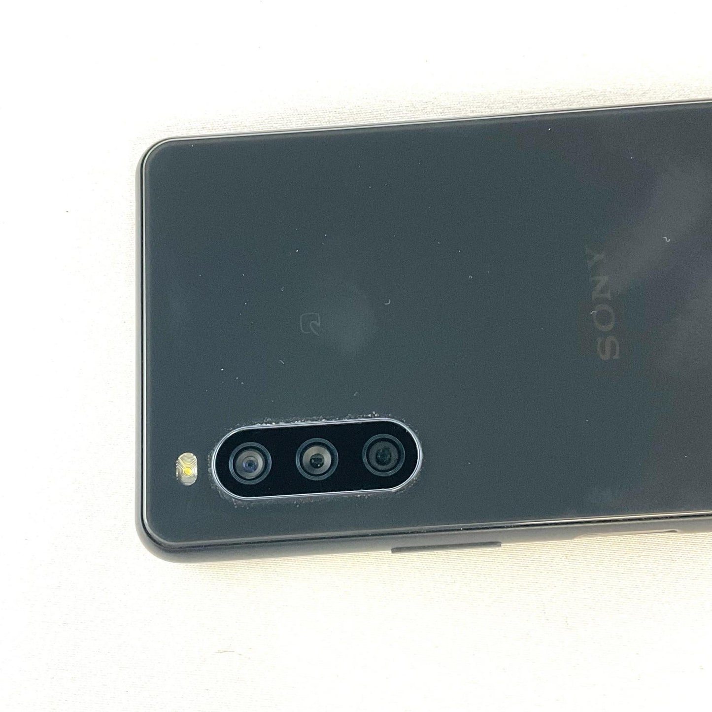 【最速発送】 Xperia 10 III 128GB ブラック系 docomo SIMフリー SO-52B 白ロム【難有】