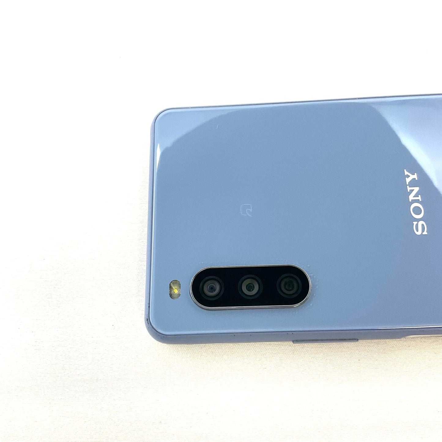 【最速発送】 Xperia 10 III 128GB ブルー系 au SIMフリー SOG04 白ロム【難有】