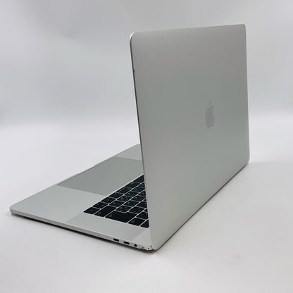 【全額返金保証】【最速発送】Apple MacBook Pro 15インチ 2017 クアッドコア intel core i7 16GB 512GB シルバー 91% 動作確認済