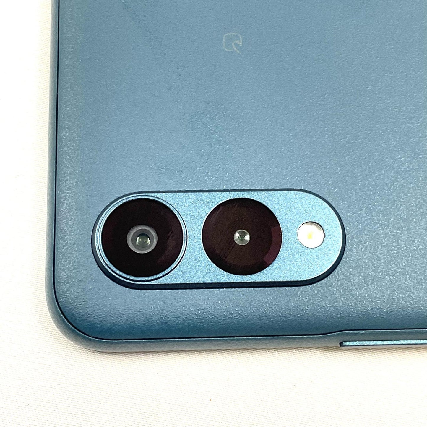 【全額返金保証】【最速発送】富士通 arrows We2 64GB ネイビーグリーン UQmobile FCG02 白ロム 超美品 動作確認済
