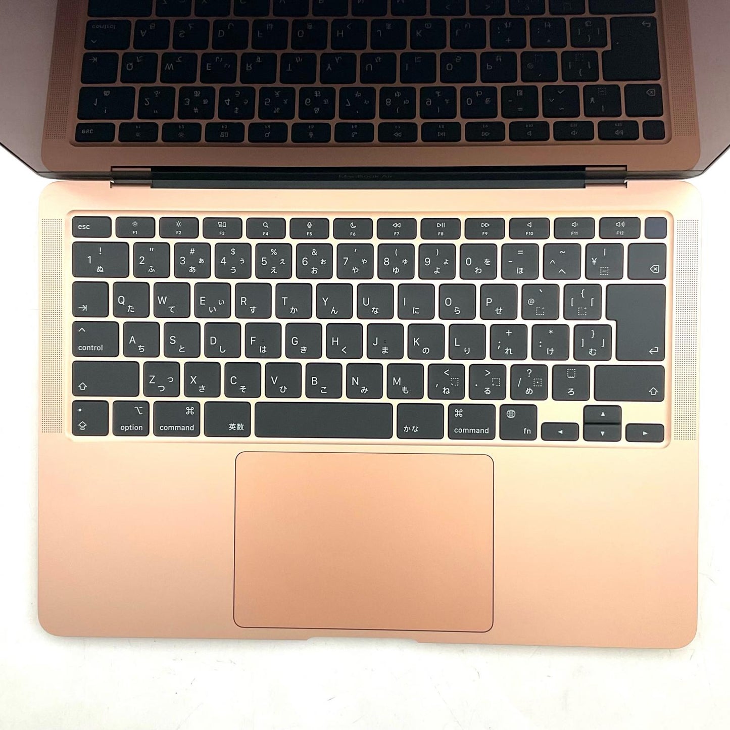 【全額返金保証】【最速発送】Apple MacBook Air 13.3インチ 2020 Apple M1 8GB 256GB ゴールド 97% 動作確認済