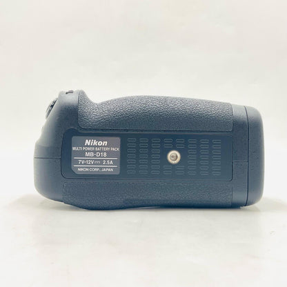 【全額返金保証】【最速発送】Nikon MB-D18 マルチパワーバッテリーパック 美品 動作確認済