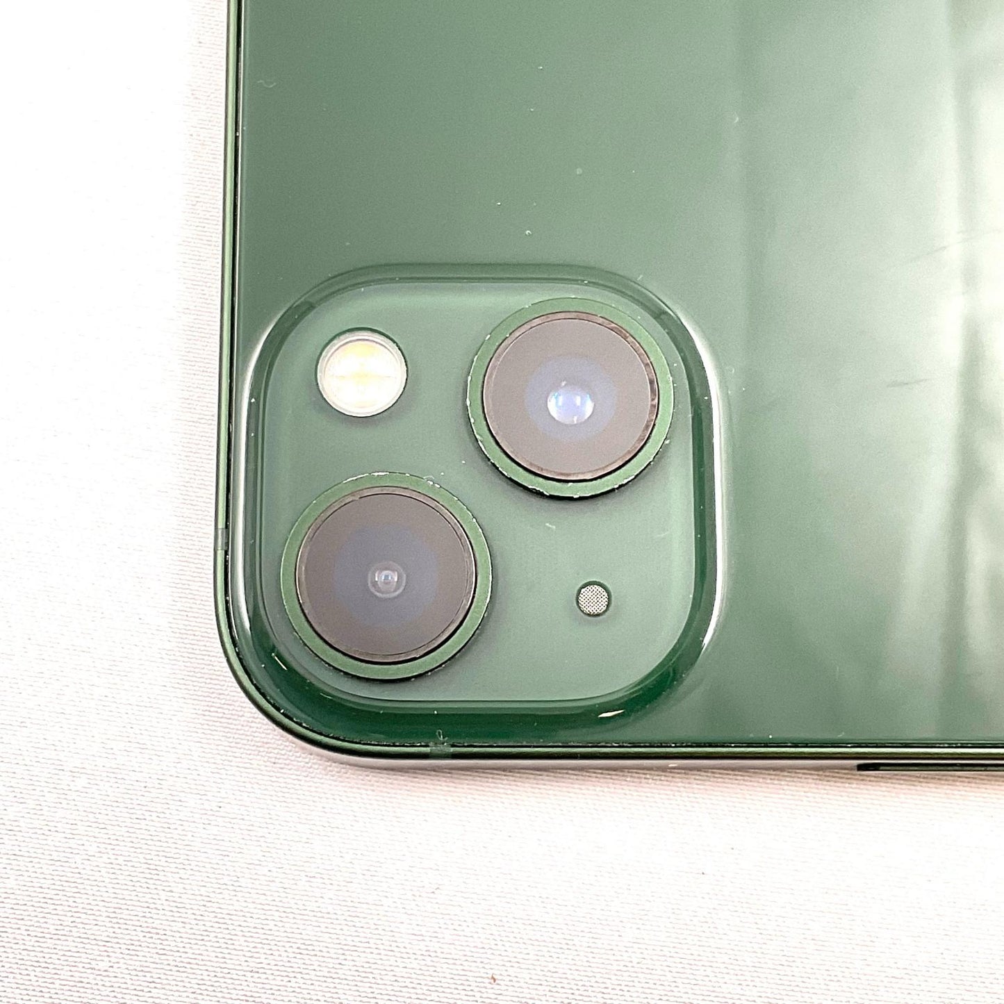 【全額返金保証】【最速発送】Apple iPhone iPhone 13 128GB グリーン au 白ロム 動作確認済 76%