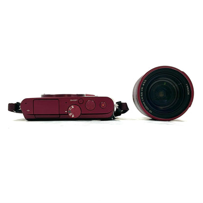 【全額返金保証】【最速発送】Nikon デジタル一眼 Nikon 1 J3 小型10倍ズームキット レッド 美品 動作確認済