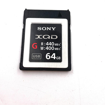 【全額返金保証】【最速発送】Sony XQDメモリーカード Gシリーズ 64GB R:440MB/s W:400MB/ 美品 動作確認済