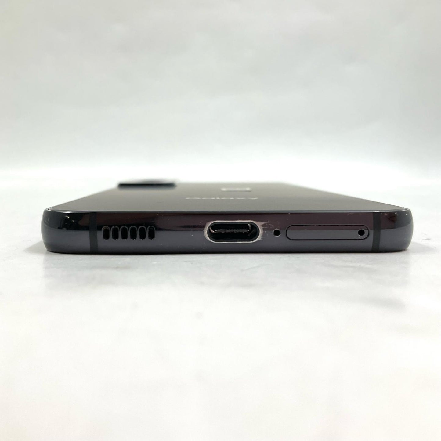 【最速発送】SAMSUNG Galaxy S22 256GB ファントムブラック docomo SC-51C 白ロム【難有】