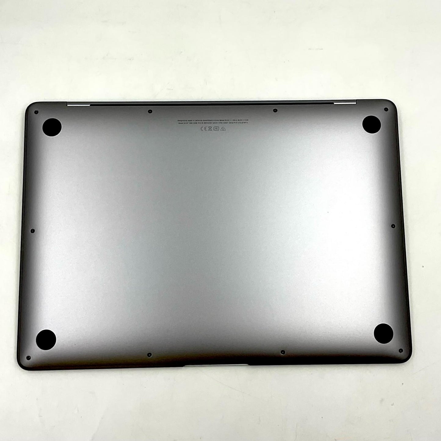 【全額返金保証】【最速発送】Apple MacBook Air 13.3インチ 2020 Apple M1 8GB 256GB スペースグレイ 91.9% 美品 動作確認済
