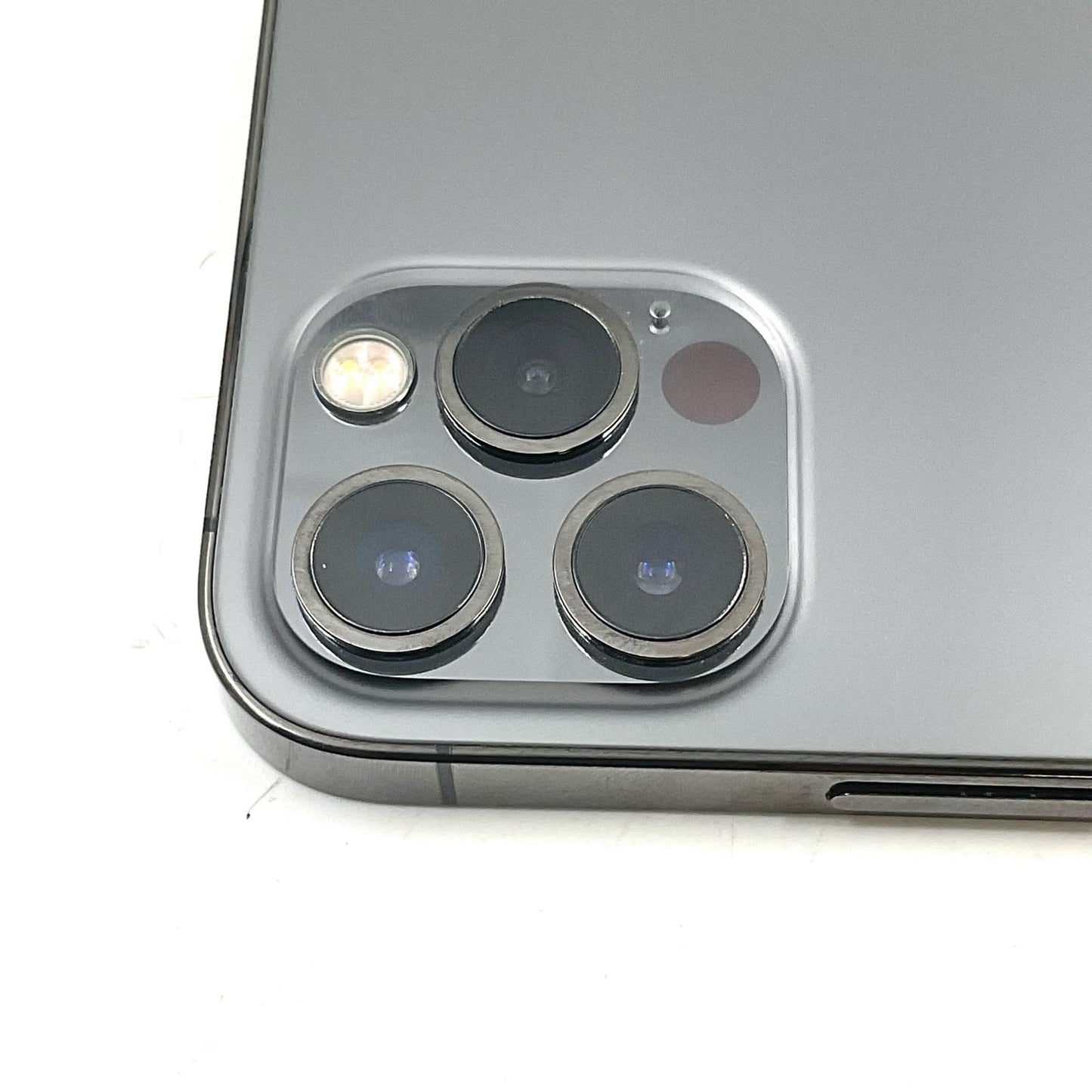 【全額返金保証】【最速発送】Apple iPhone iPhone 12 Pro 256GB グラファイト Softbank 白ロム 動作確認済 76%