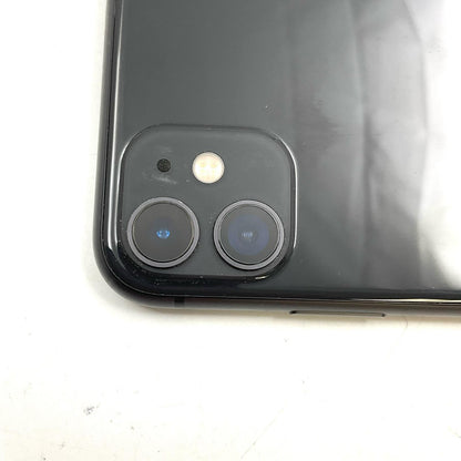 【最速発送】Apple iPhone iPhone 11 256GB ブラック docomo 白ロム【難有】 74%