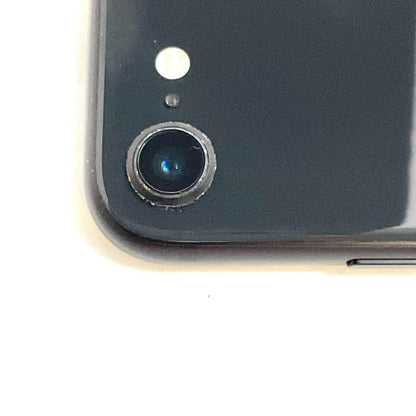 【全額返金保証】【最速発送】Apple iPhone iPhone SE（第2世代） 64GB ブラック 白ロム 動作確認済 74%