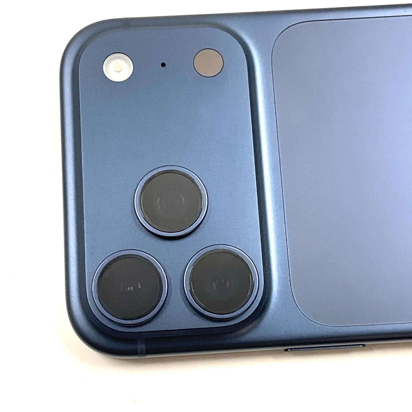 【全額返金保証】【最速発送】Apple iPhone iPhone 17 Pro Max 512GB ディープブルー au 超美品 動作確認済 100%