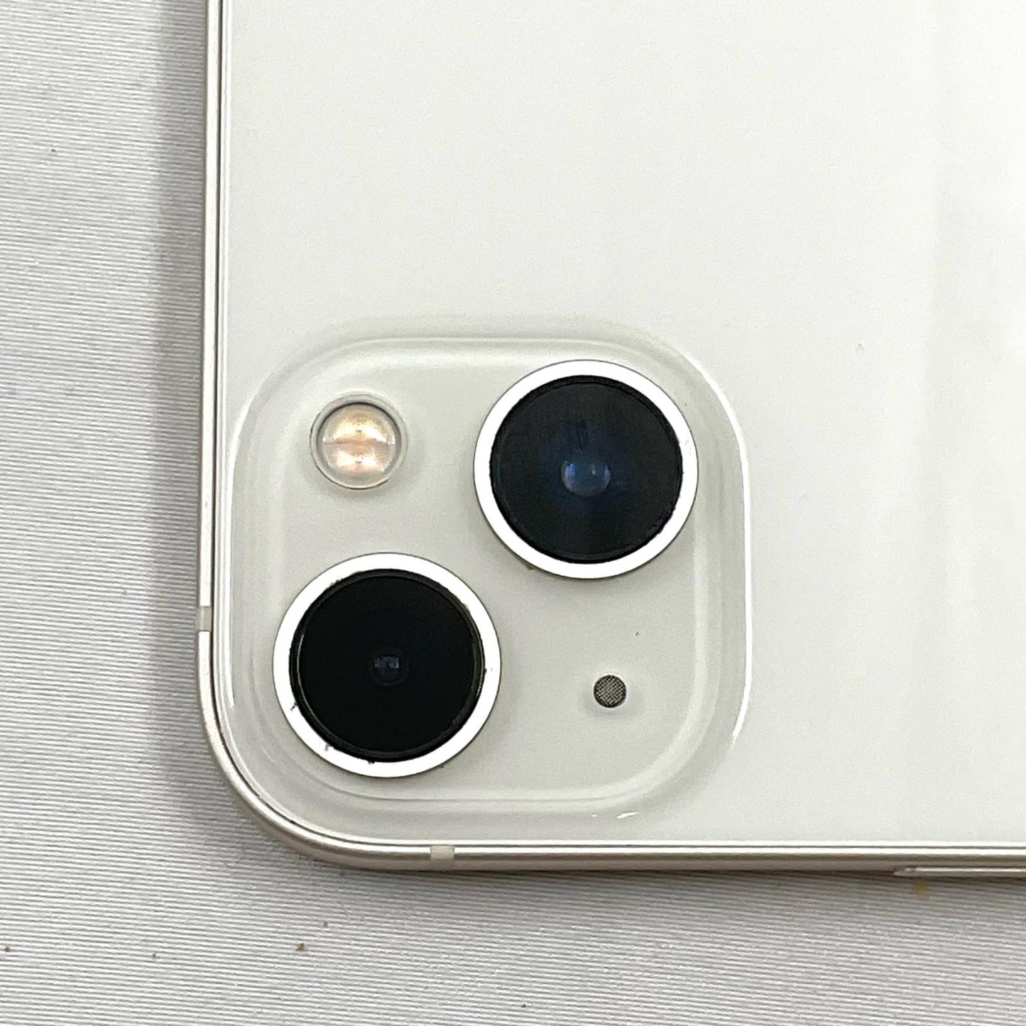 【全額返金保証】【最速発送】Apple iPhone iPhone 13 128GB スターライト au 動作確認済 84%