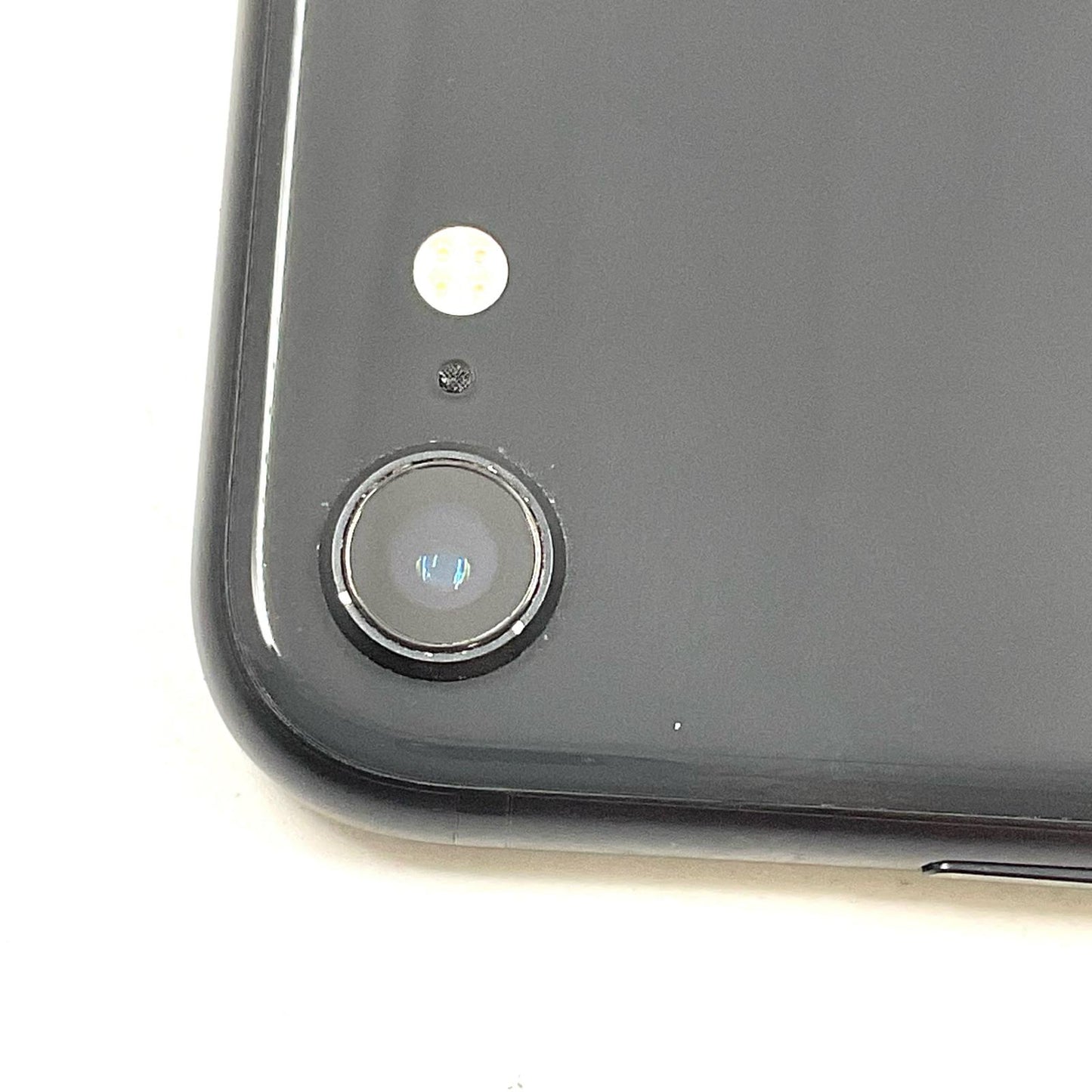 【全額返金保証】【最速発送】Apple iPhone iPhone SE（第2世代） 128GB ブラック SIMフリー 白ロム 動作確認済 77%