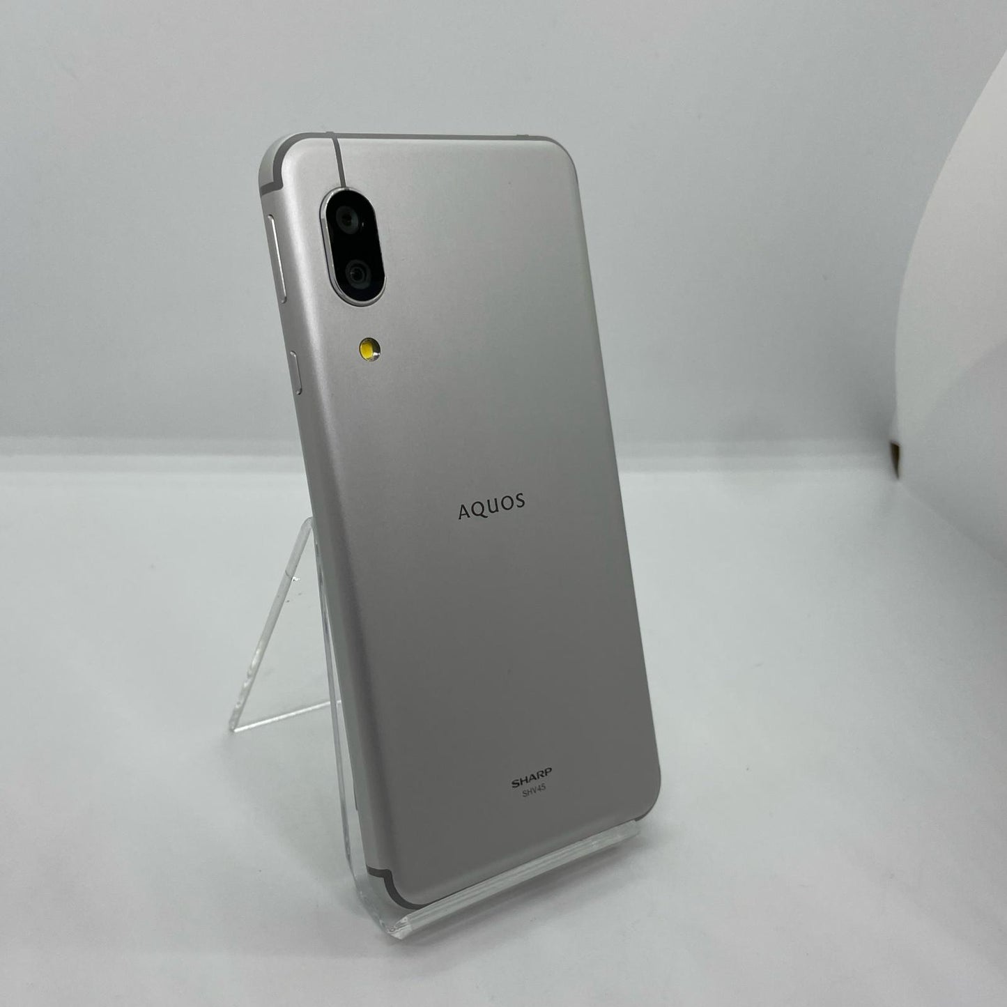 【全額返金保証】【最速発送】SHARP AQUOS sense3 64GB シルバーホワイト au SHV45 白ロム 動作確認済