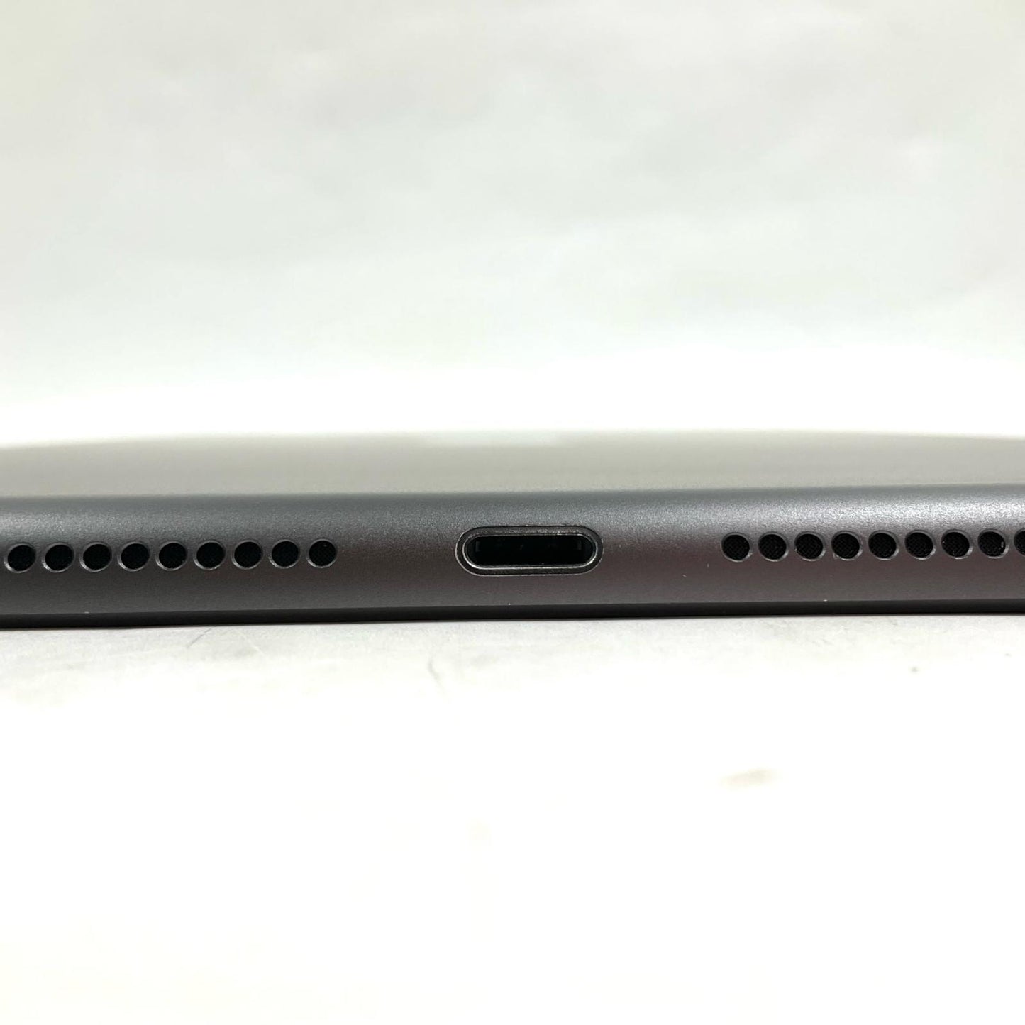 【全額返金保証】【最速発送】Apple iPad iPad 10.2インチ 第9世代 64GB スペースグレイ WiFi+Cellular Softbank 白ロム 動作確認済