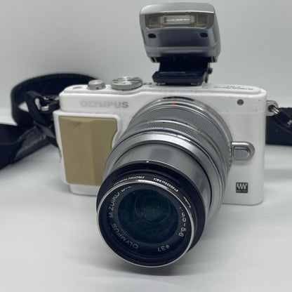 【全額返金保証】【最速発送】OLYMPUS デジタル一眼 PEN Lite E-PL5M. ZUIKO DIGITAL 14-42mm F3.5-5.6 ホワイト 動作確認済