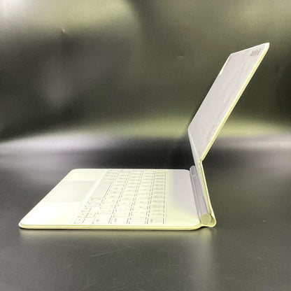 【全額返金保証】【最速発送】Apple Magic Keyboard MXQT2J/A 動作確認済