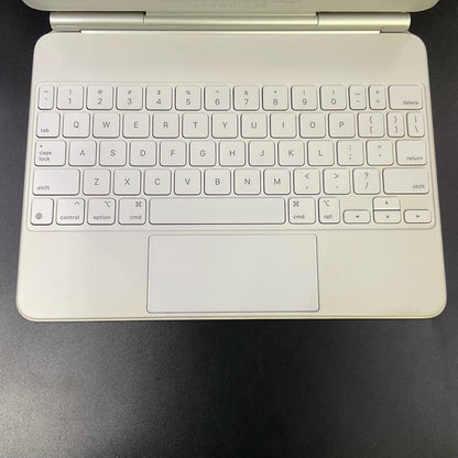 【全額返金保証】【最速発送】Apple Magic Keyboard MXQT2J/A 動作確認済