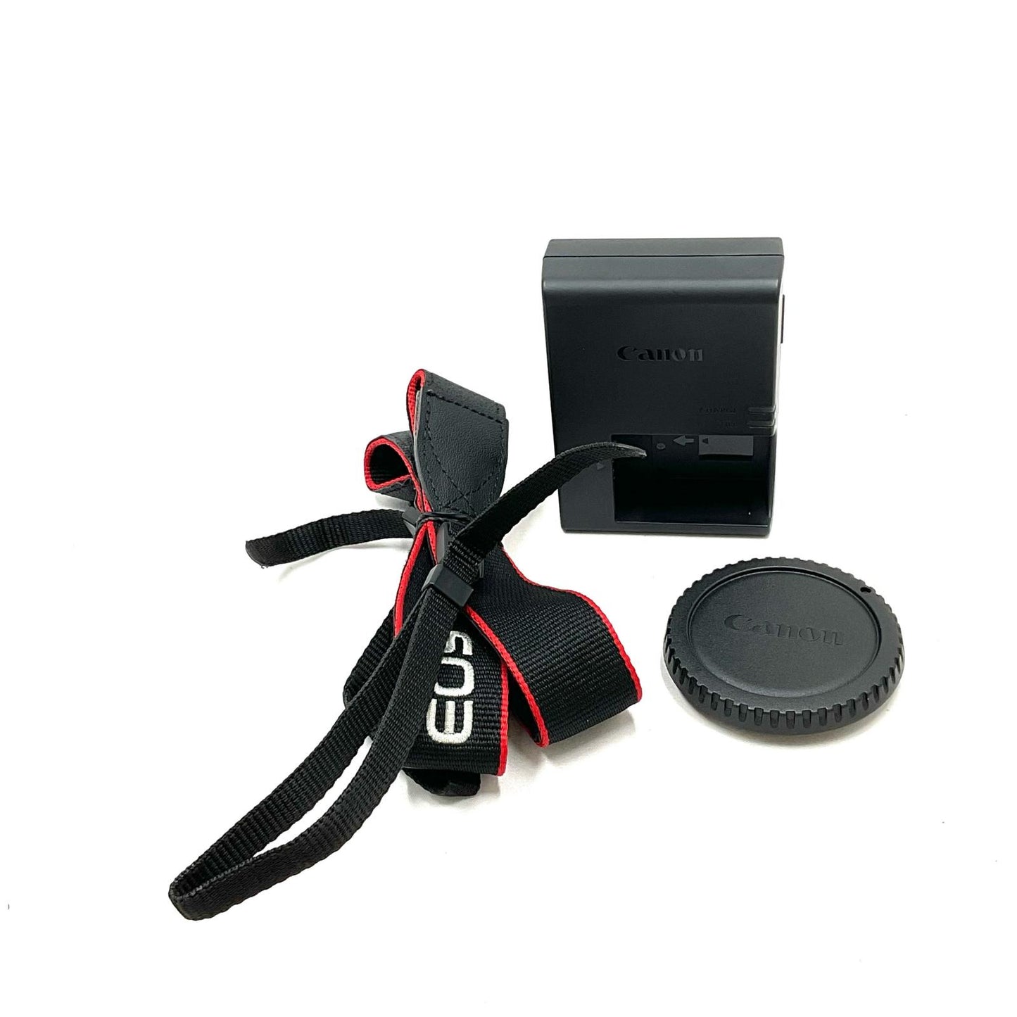 【全額返金保証】【最速発送】Canon デジタル一眼 EOS Kiss X10 ボディ ブラック 美品 動作確認済