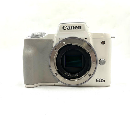 【全額返金保証】【最速発送】Canon デジタル一眼 EOS kiss M ボディ ホワイト 動作確認済