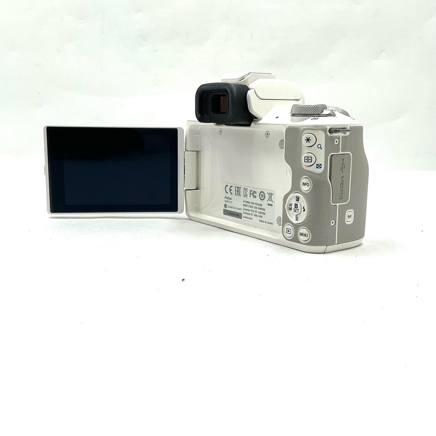 【全額返金保証】【最速発送】Canon デジタル一眼 EOS kiss M ボディ ホワイト 動作確認済