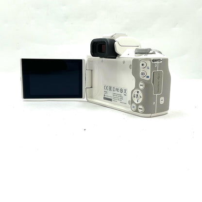 【全額返金保証】【最速発送】Canon デジタル一眼 EOS kiss M ボディ ホワイト 動作確認済