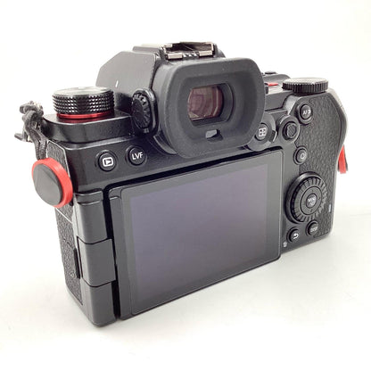 【全額返金保証】【最速発送】Panasonic デジタル一眼 LUMIX S5 ボディ 超美品 動作確認済