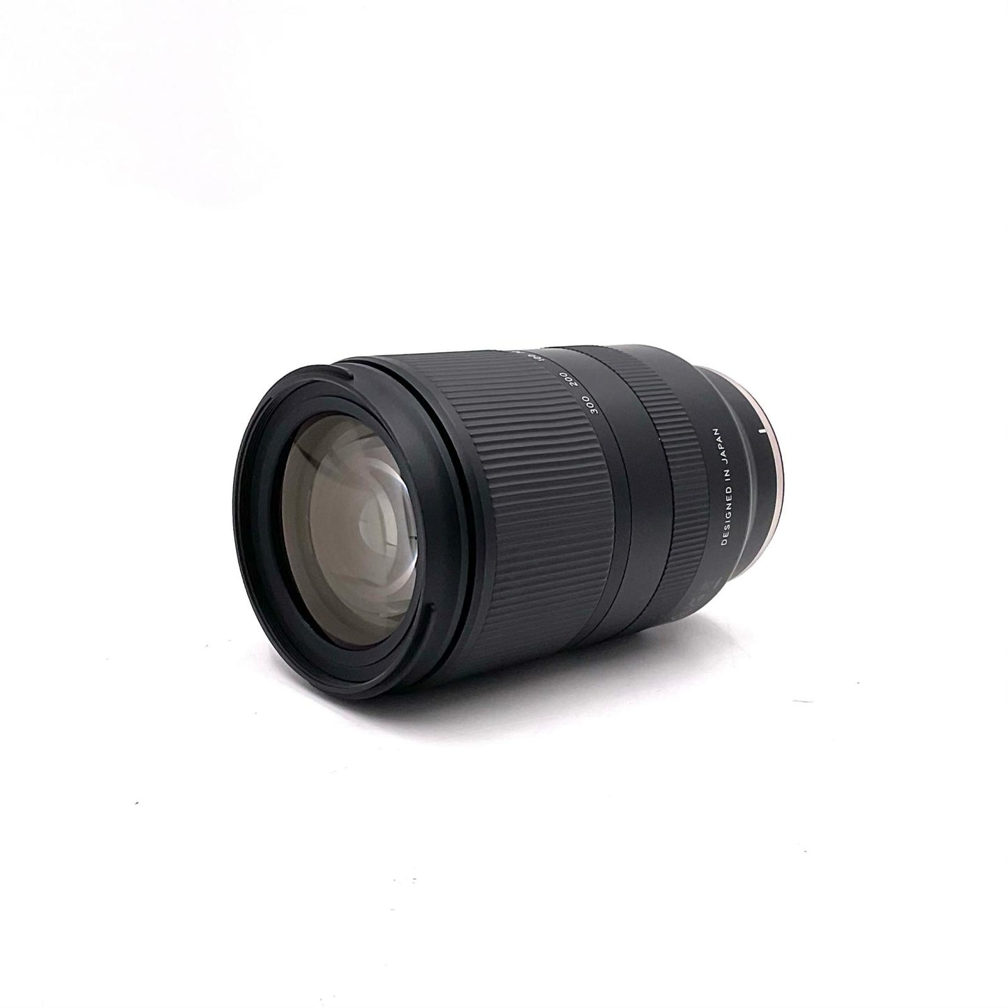 【全額返金保証】【最速発送】Sony TAMRON 18-300mm F3.5-6.3 Di III-A VC VXD B061 ソニーEマウント 美品 動作確認済