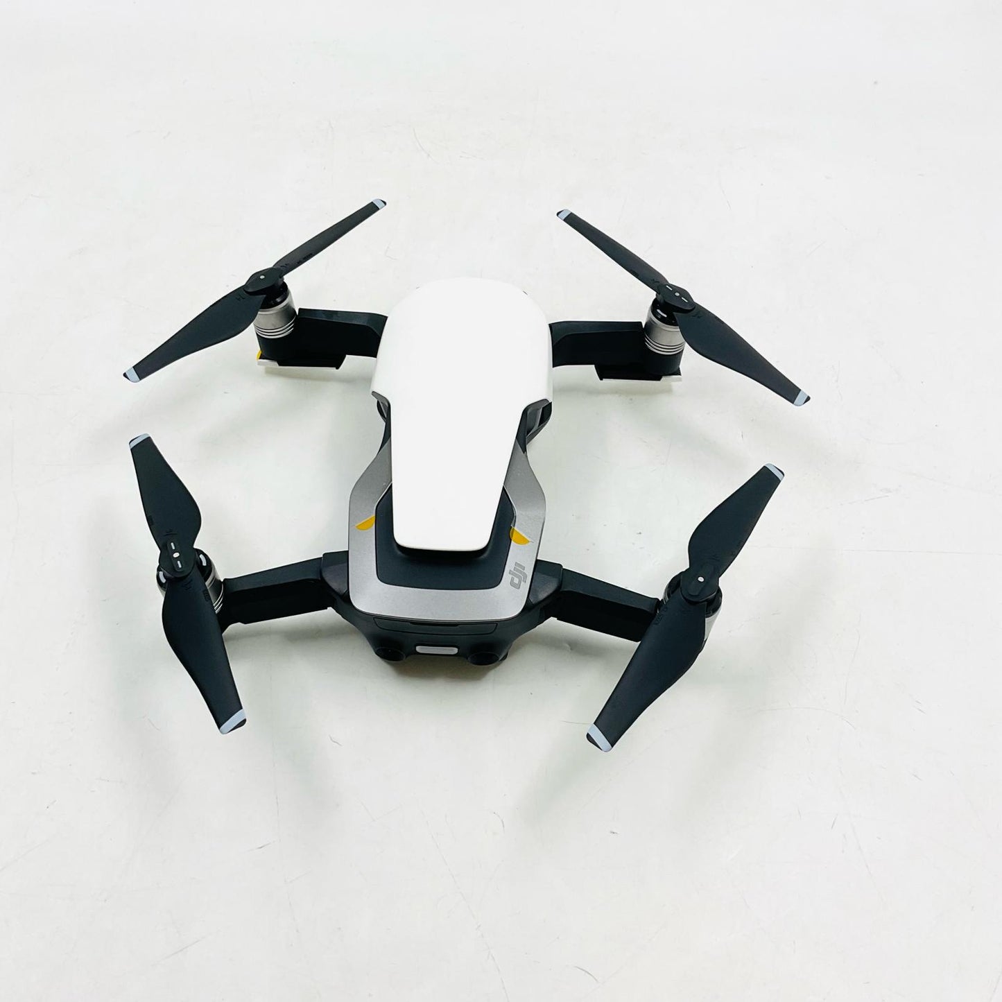 【全額返金保証】【最速発送】DJI Mavic Air Fly More コンボ [アークティックホワイト] 美品 動作確認済