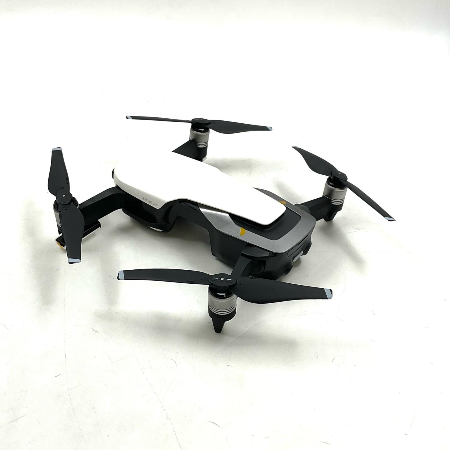 【全額返金保証】【最速発送】DJI Mavic Air Fly More コンボ [アークティックホワイト] 美品 動作確認済