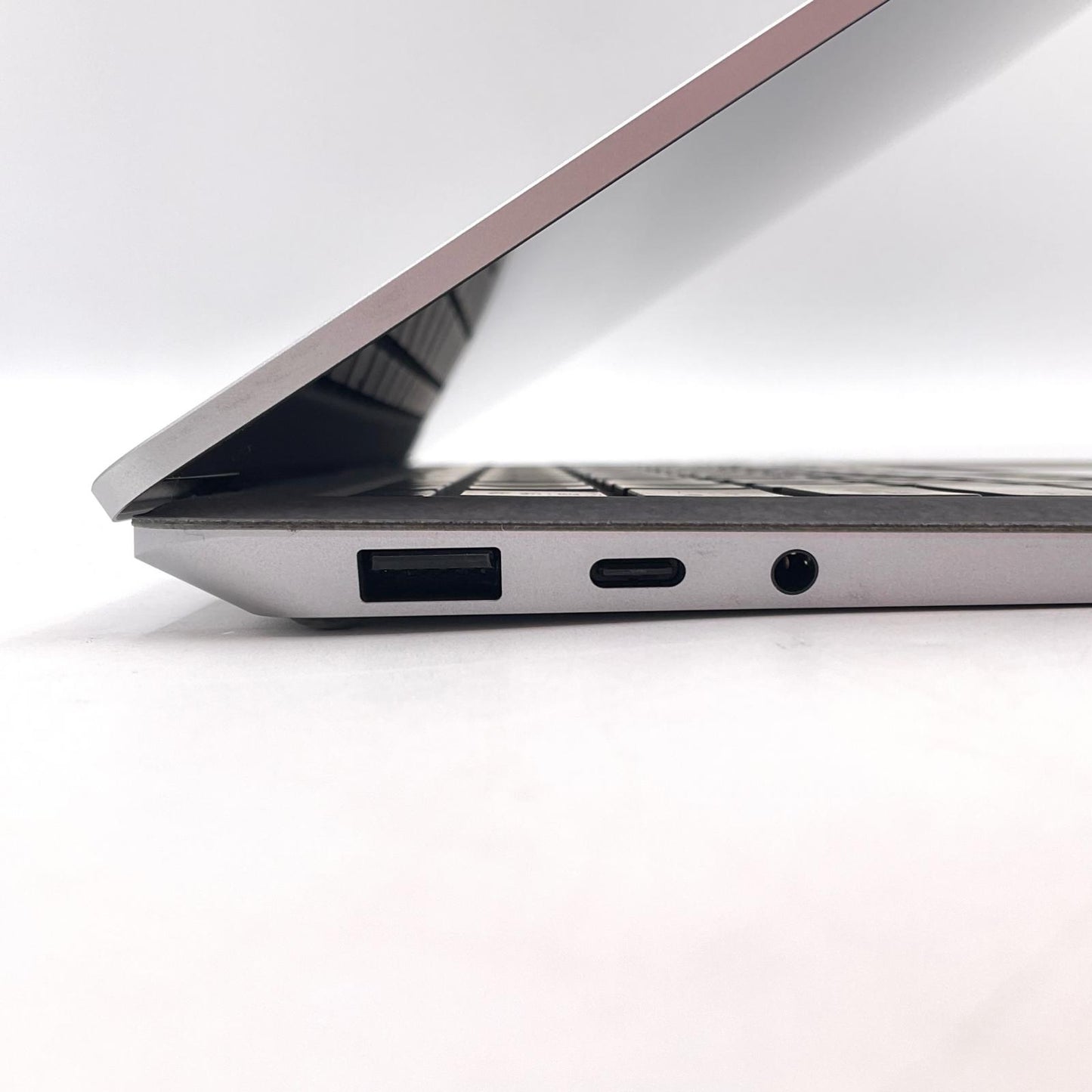 【全額返金保証】【最速発送】Microsoft Surface Laptop 4 AMD Ryzen 5 Microsoft Surface(R) Edition 2.20GHz 8GB M.2 SSD 256GB 95.8% 美品 動作確認済