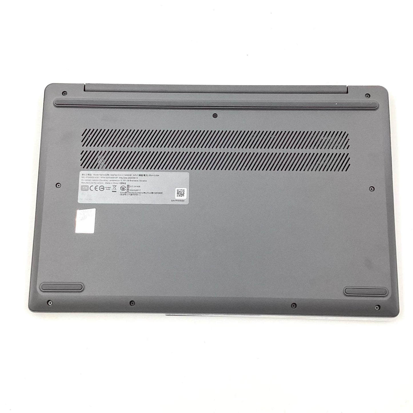 【全額返金保証】【最速発送】Lenovo IDEAPAD Slim 3 14AMN8 82XN AMD Ryzen 5 7520U with Radeon Graphics 16GB M.2 SSD 512GB 100% 美品 動作確認済