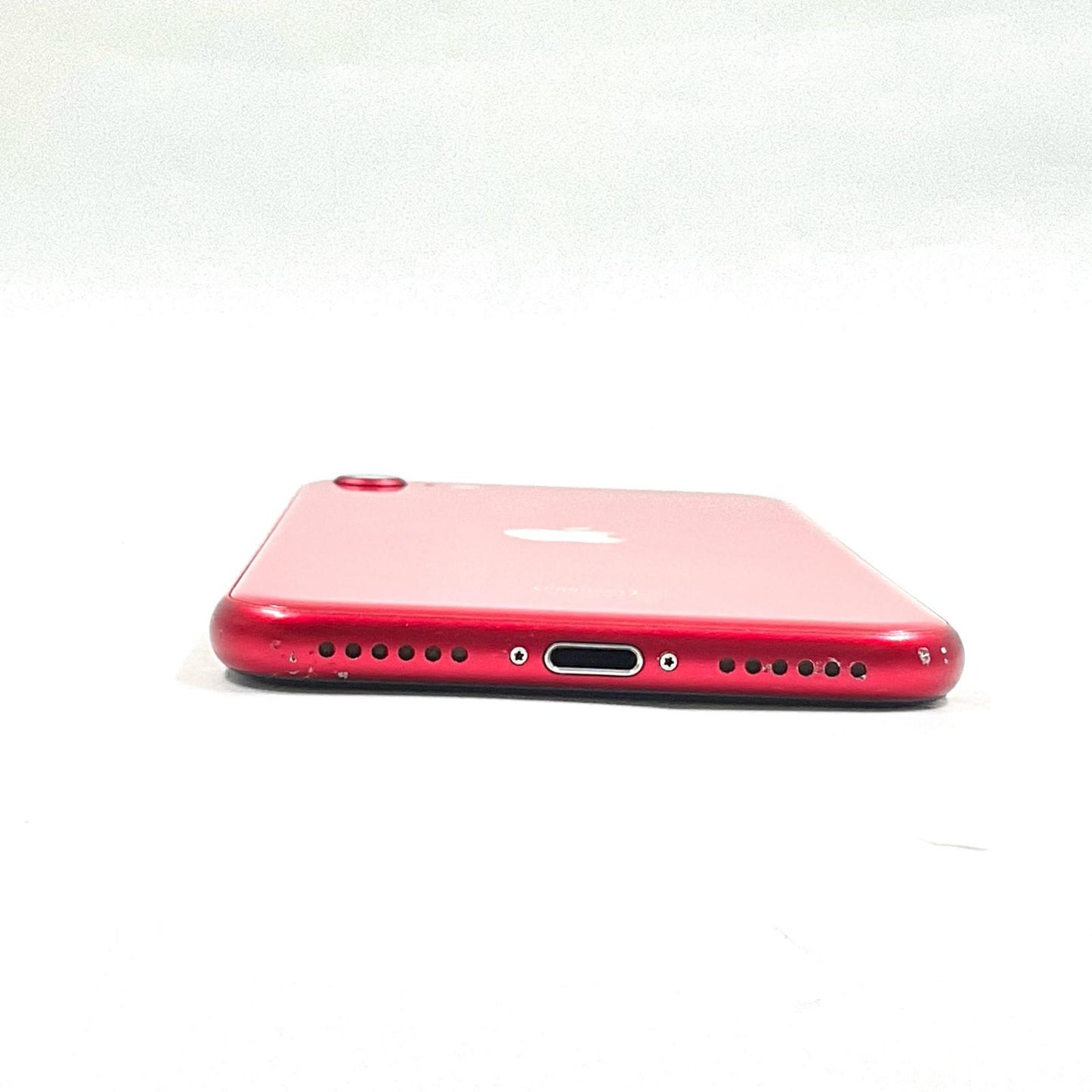 【全額返金保証】【最速発送】Apple iPhone iPhone SE（第2世代） 64GB (PRODUCT)RED docomo 白ロム 動作確認済 77%