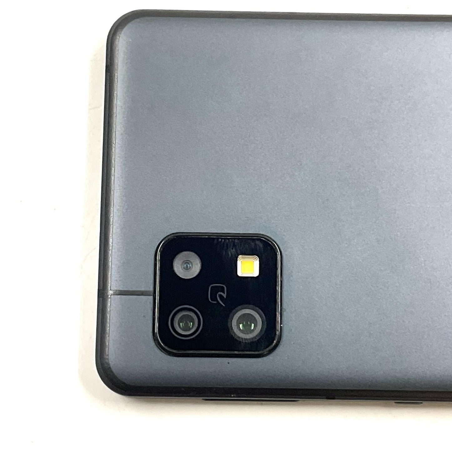 【最速発送】SHARP AQUOS sense6 128GB ブラック mineo SH-M19 白ロム【難有】