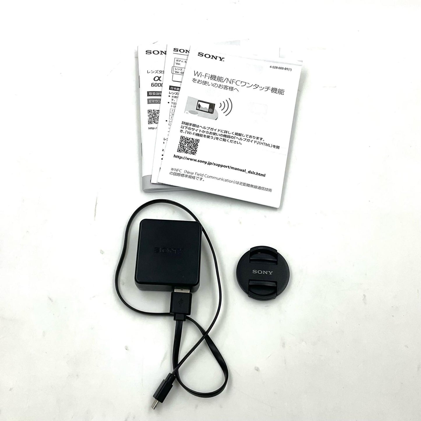 【全額返金保証】【最速発送】Sony デジタル一眼 α6000 ILCE-6000L パワーズームレンズキット シルバー 美品 動作確認済