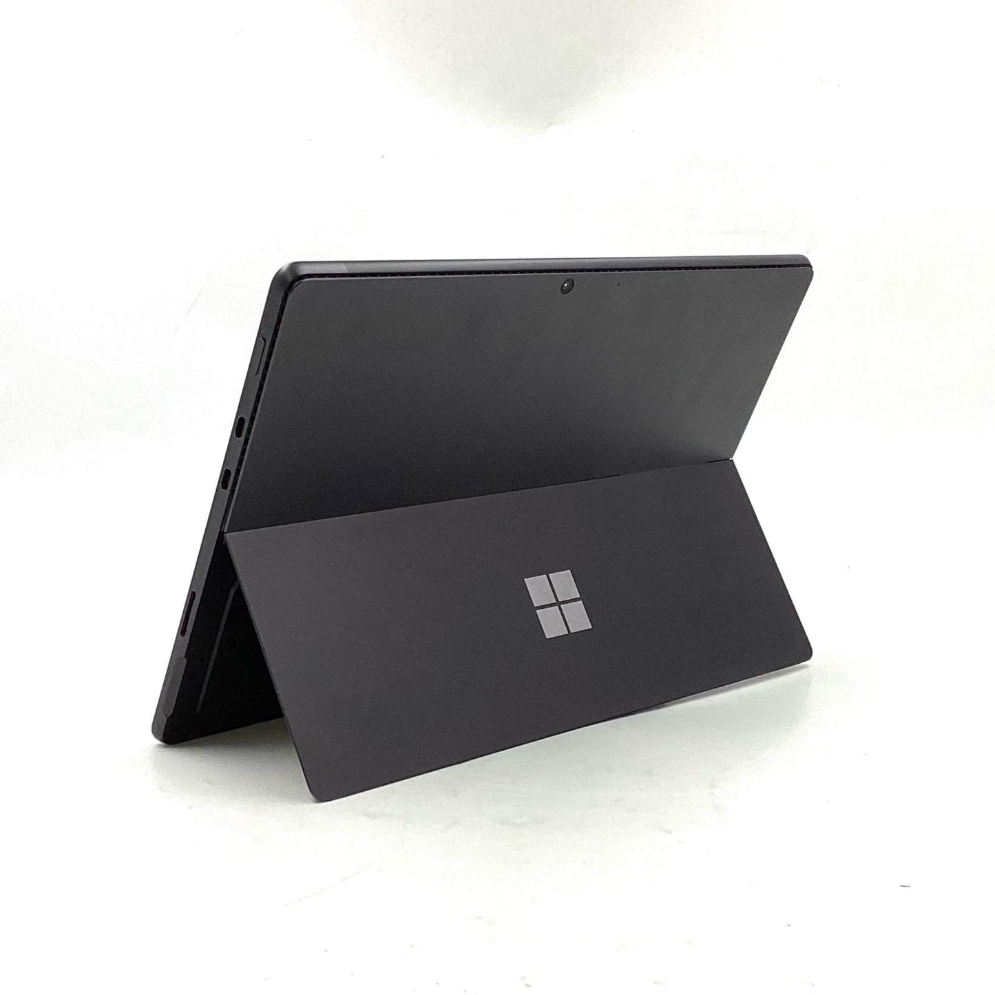 【全額返金保証】【最速発送】Microsoft Surface Pro 8 8PQ-00026 i5-1135G7 8GB M.2 SSD 256GB 84.0% 美品 動作確認済