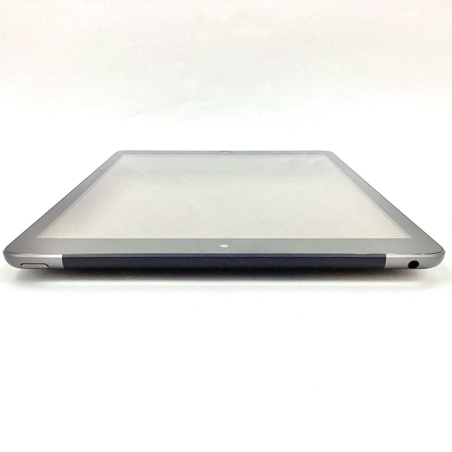 【全額返金保証】【最速発送】Apple iPad iPad 10.2インチ 第9世代 64GB スペースグレイ WiFi+Cellular Softbank 白ロム 美品 動作確認済