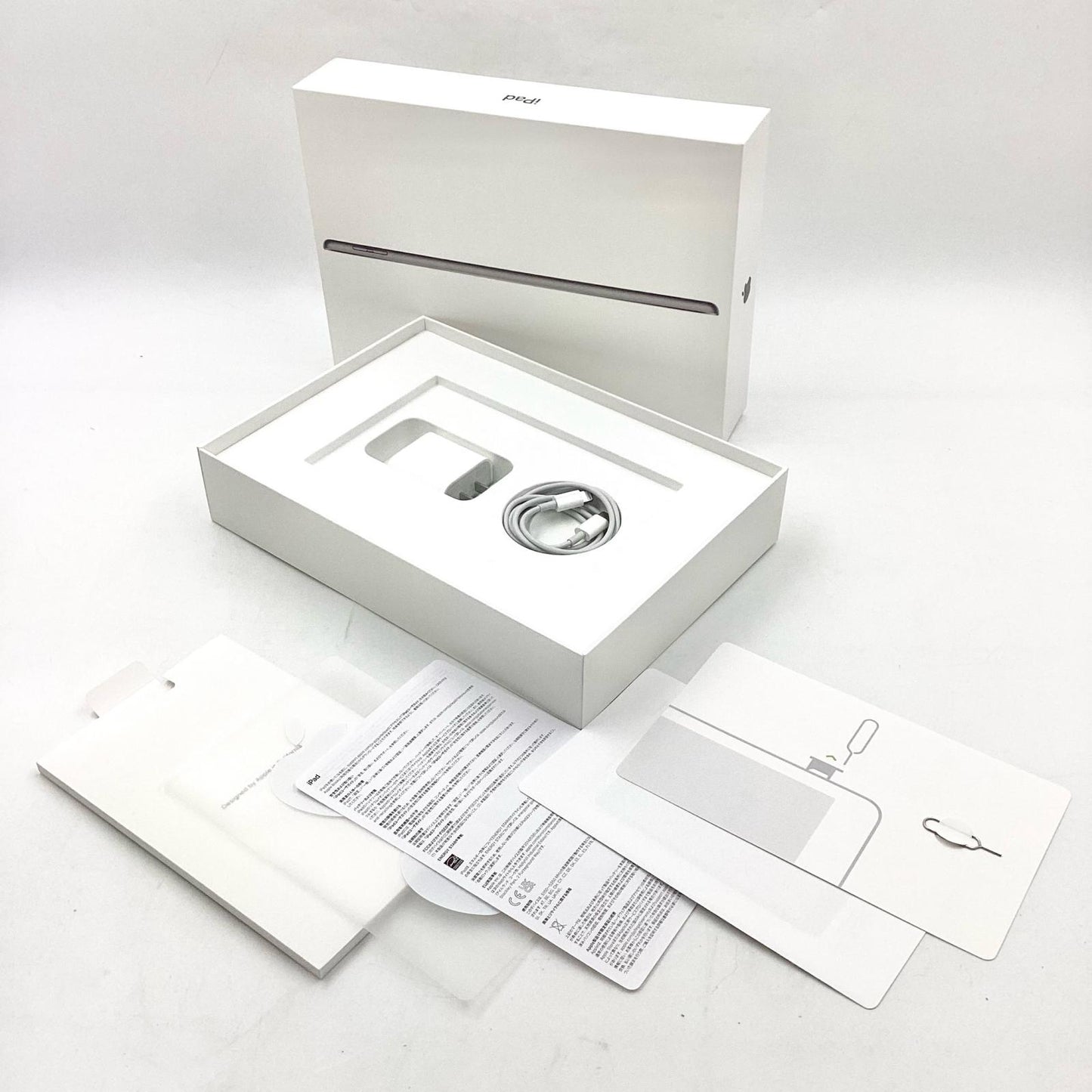 【全額返金保証】【最速発送】Apple iPad iPad 10.2インチ 第9世代 64GB スペースグレイ WiFi+Cellular Softbank 白ロム 超美品 動作確認済