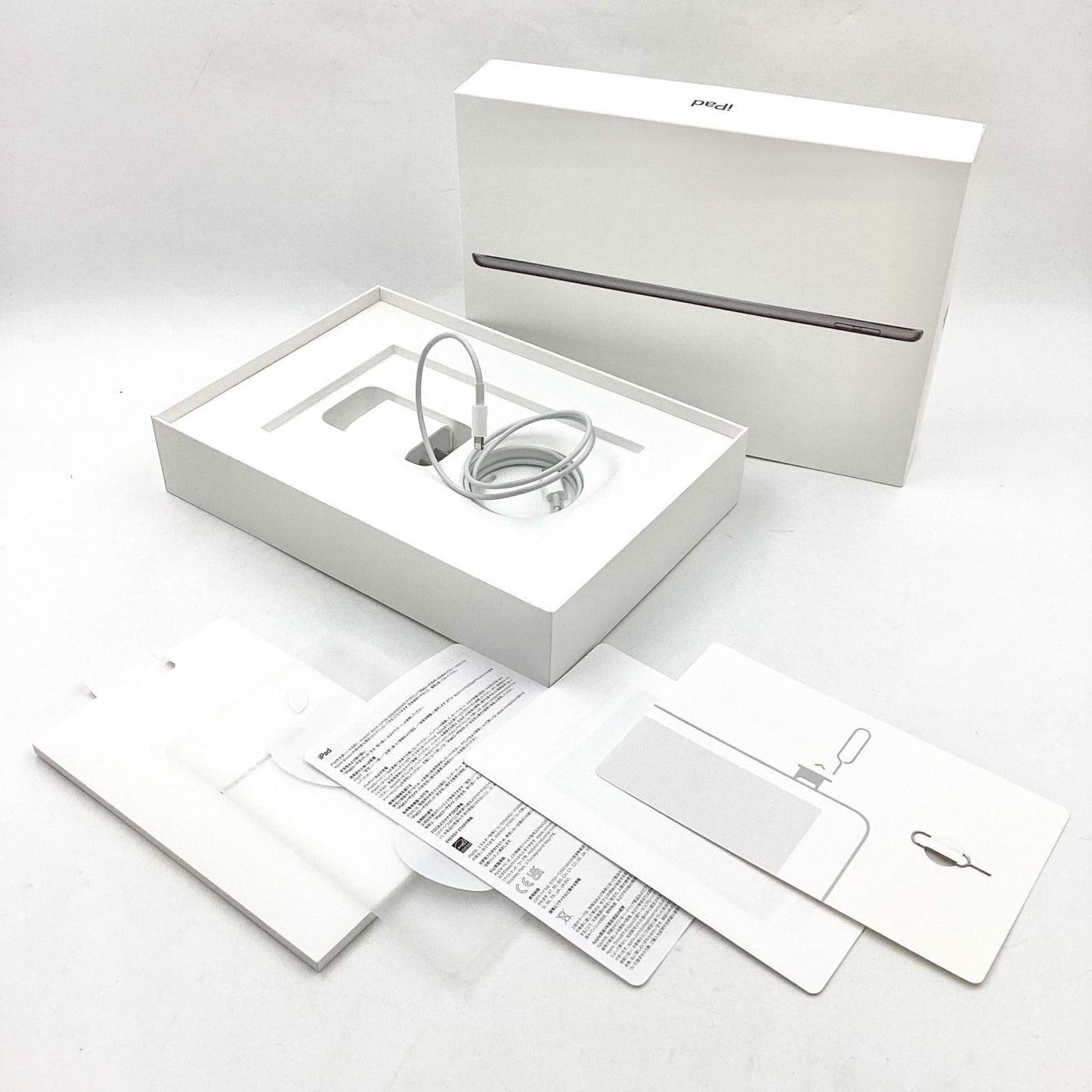 【全額返金保証】【最速発送】Apple iPad iPad 10.2インチ 第9世代 64GB スペースグレイ WiFi+Cellular Softbank 白ロム 美品 動作確認済