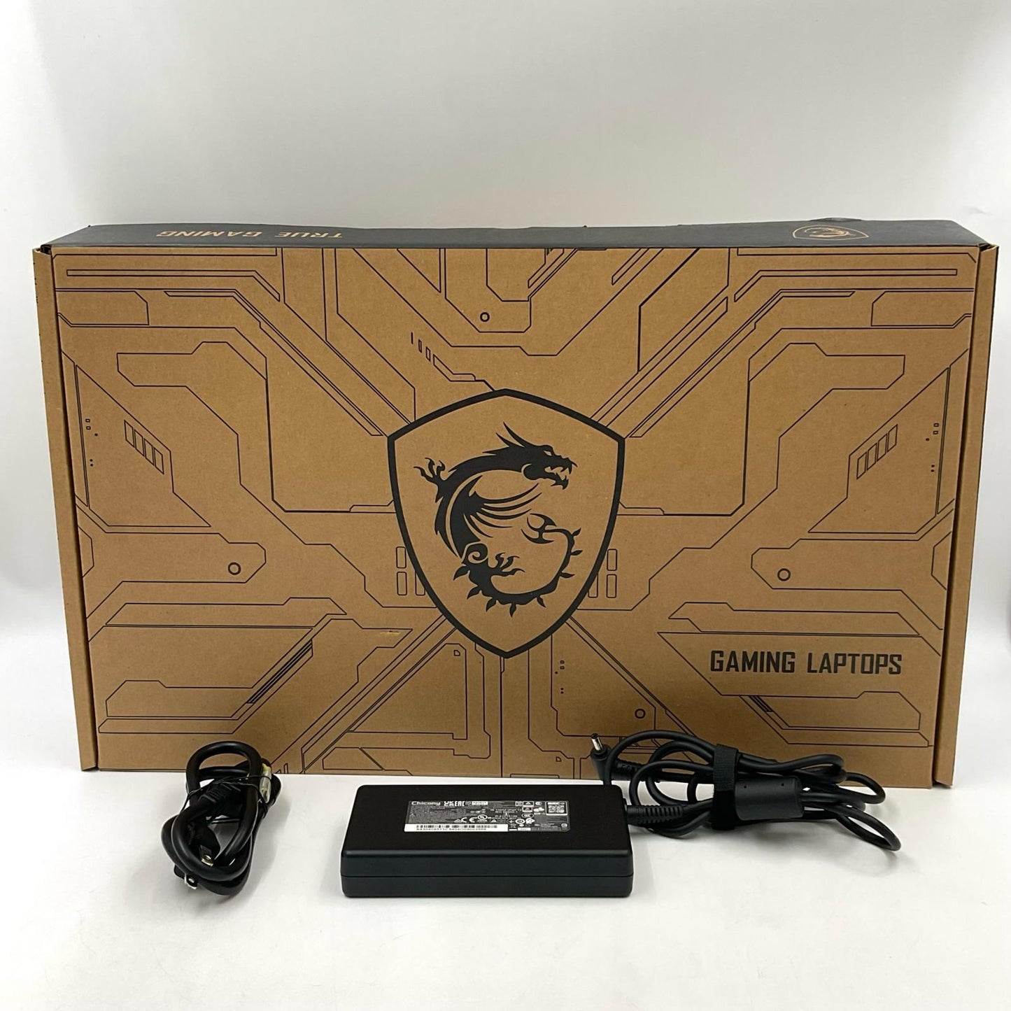【全額返金保証】【最速発送】MSI ゲーミングノートパソコン Katana 17 B13VGK-4070JP intel core i7-13620H 16GB M.2 SSD 512GB NVIDIA GeForce RTX 4070 Laptop 90% 美品 動作確認済