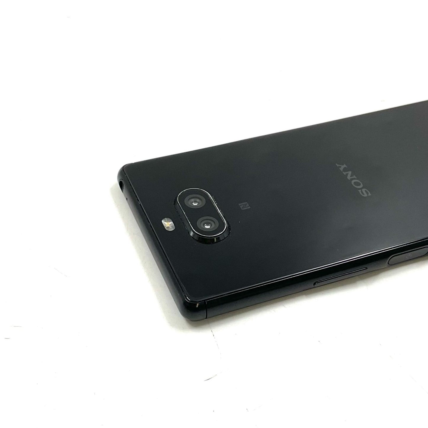 【全額返金保証】【最速発送】Sony Xperia 8 64GB ブラック Softbank 902SO 白ロム 動作確認済