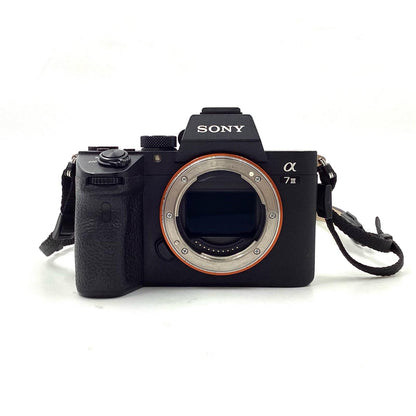【全額返金保証】【最速発送】Sony デジタル一眼 α7 III ILCE-7M3 美品 動作確認済