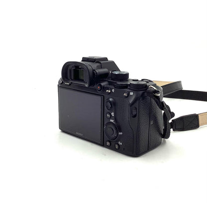 【全額返金保証】【最速発送】Sony デジタル一眼 α7 III ILCE-7M3 美品 動作確認済