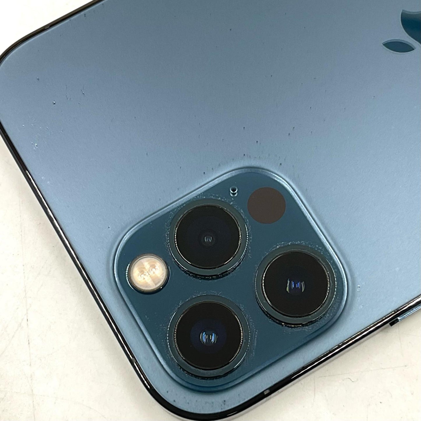 【全額返金保証】【最速発送】Apple iPhone iPhone 12 Pro 128GB パシフィックブルー au 白ロム 美品 動作確認済 92%