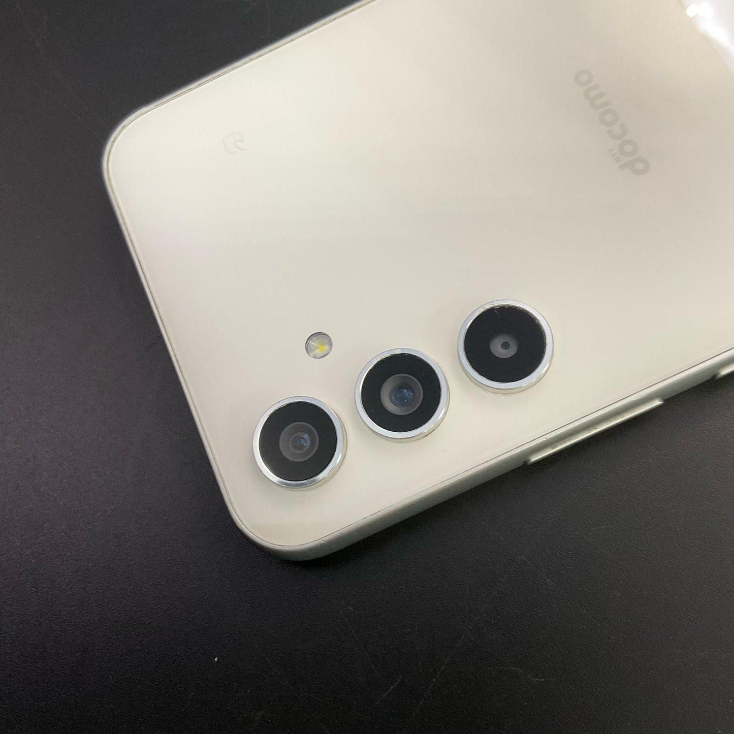 【全額返金保証】【最速発送】SAMSUNG Galaxy A54 5G 128GB オーサム ホワイト docomo SC-53D 白ロム 美品 動作確認済