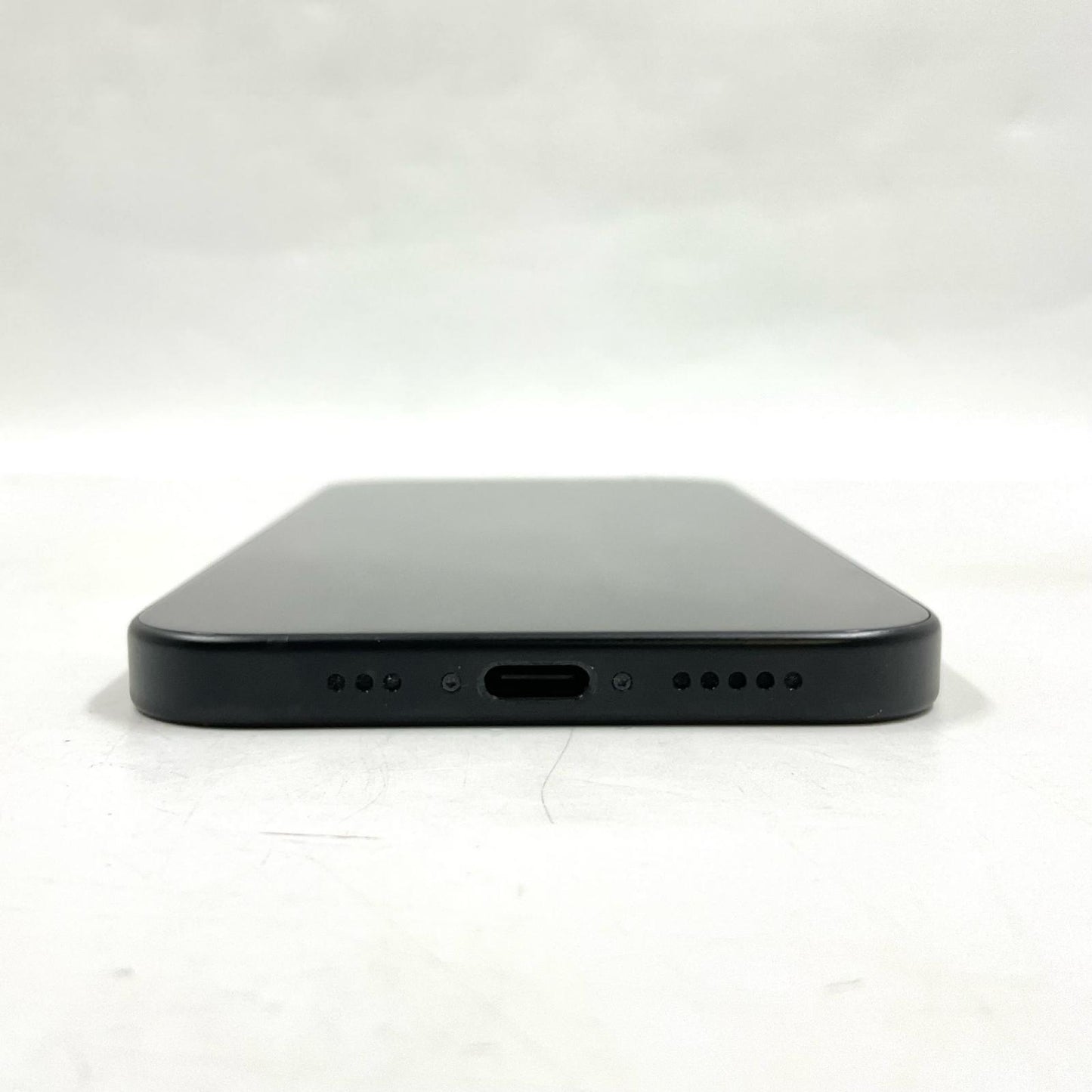 【最速発送】Apple iPhone iPhone 15 128GB ブラック docomo SIMフリー 白ロム【難有】 85%