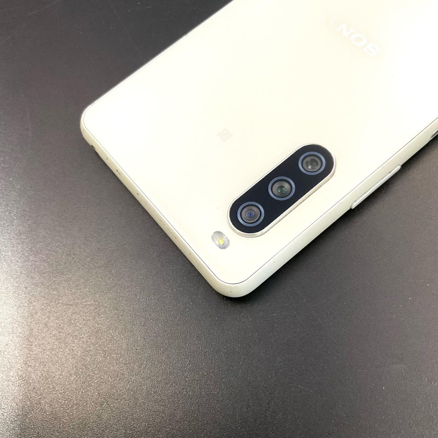 【最速発送】Sony Xperia 10 III 128GB ホワイト SIMフリー XQ-BT52 白ロム【難有】