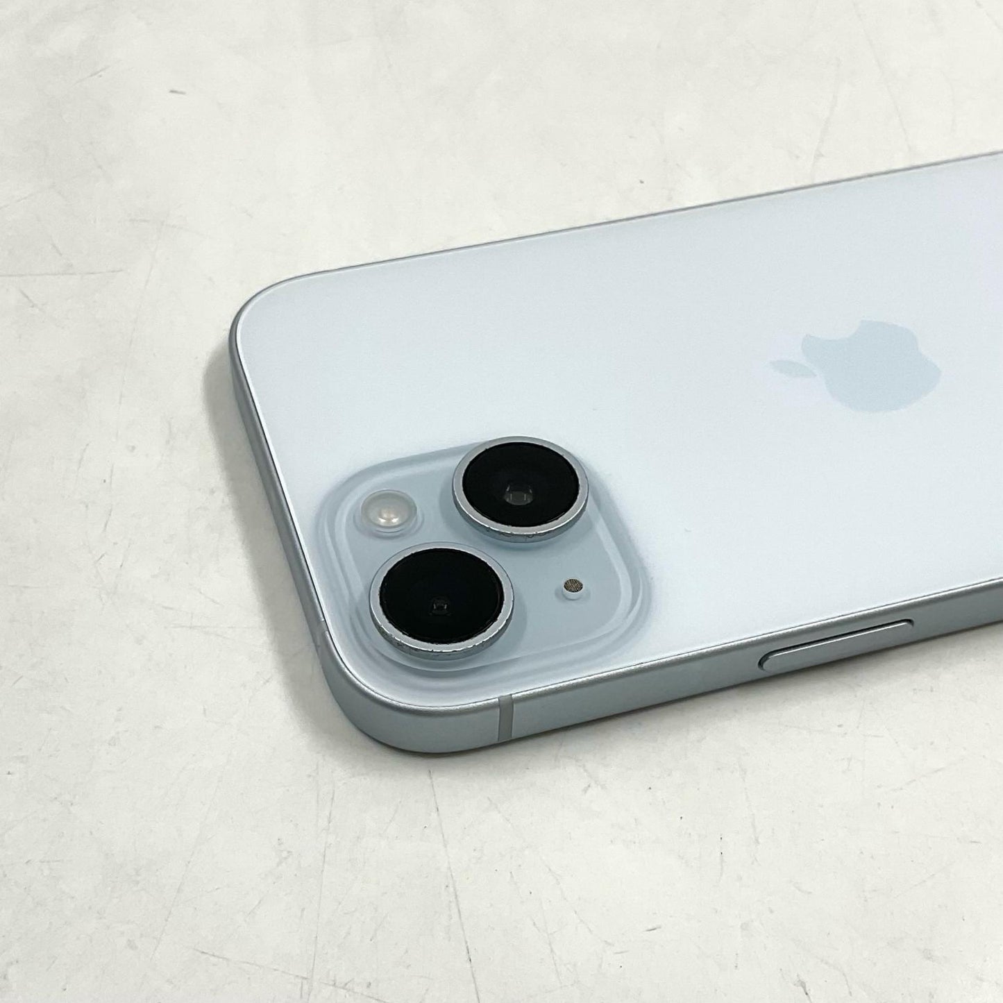 【全額返金保証】【最速発送】Apple iPhone iPhone 15 128GB ブルー Softbank SIMフリー 白ロム 動作確認済 77%